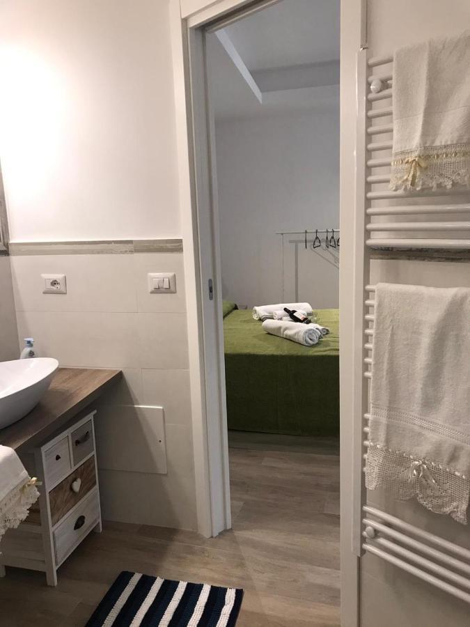 קסטלמולה Casa Vacanza Cundari מראה חיצוני תמונה